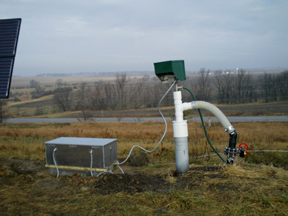 Apollo solar powered reciprocating piston pump